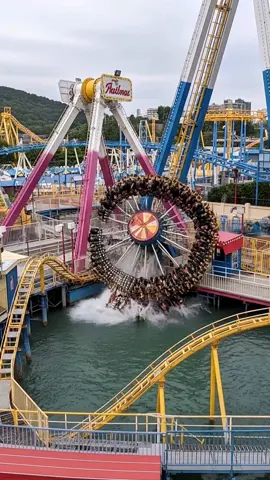 Amusement Park Ride Disaster, Malfunction Leads to Shocking Collapse! #disastercollapse #fyp #viral