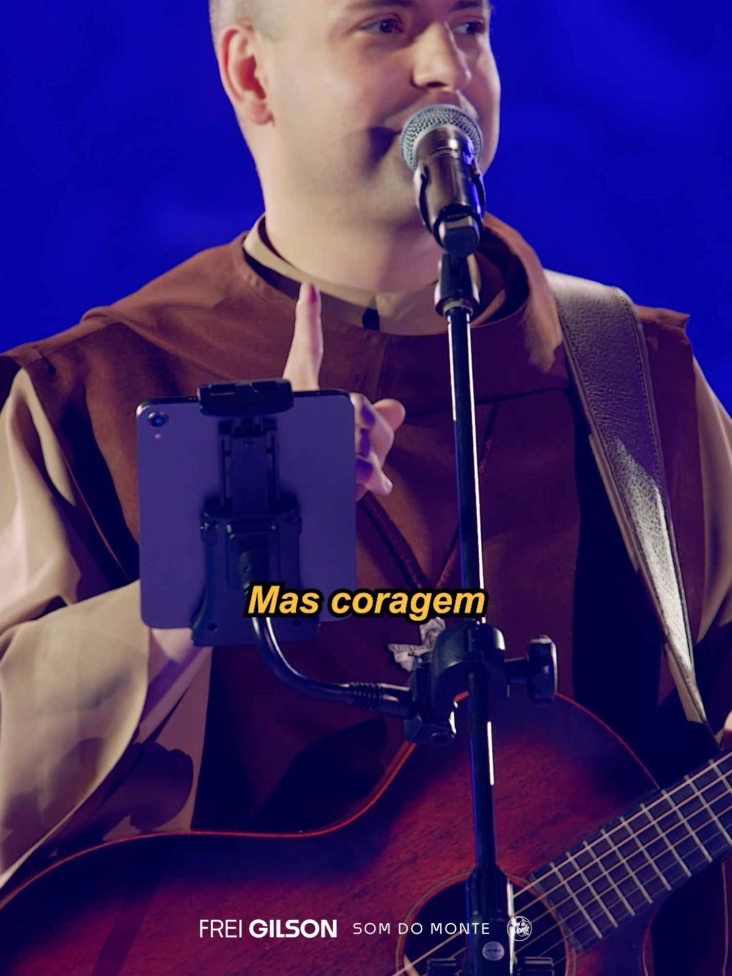 Coragem é ir com medo! #Deus #músicacatólica ##freigilson #acalmaminhatempestate
