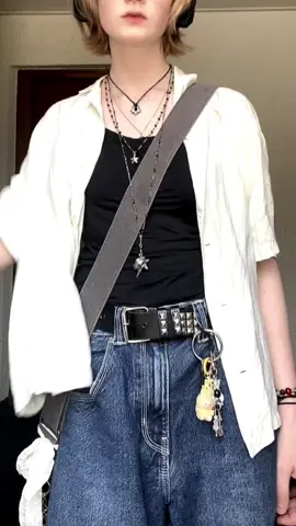 The fit is hard but I’m melting in the heat…#OOTD #fitcheck #fyp 