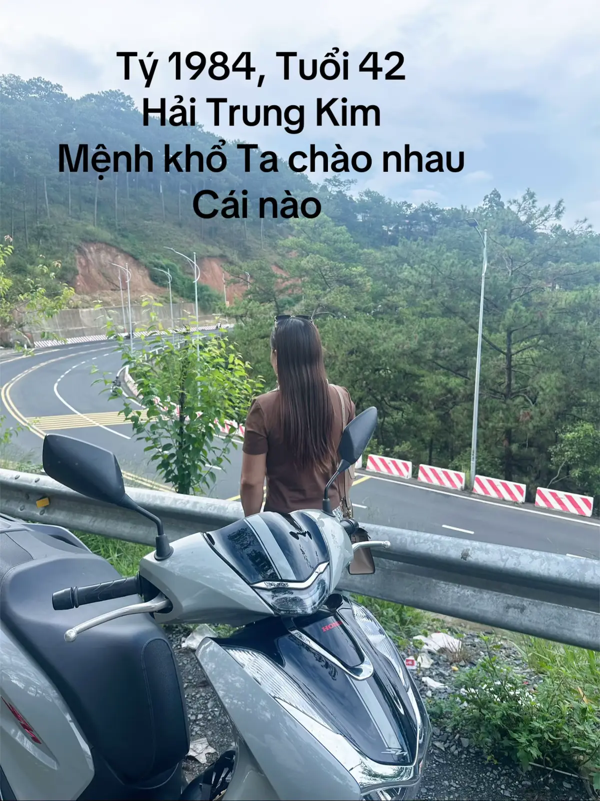 #xu_huong Phạm  Thu Hà 1984 cái tuổi lận đận long đong . Có tý nào giống mình không  Mình chào nhau cái nhé