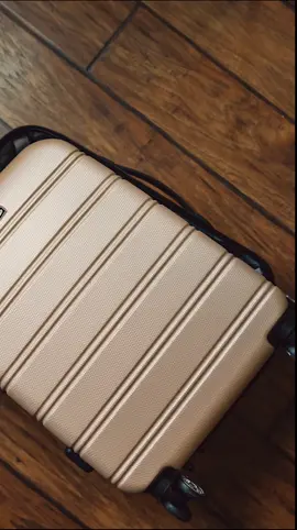 🎶 POV: You’re packing for summer like a pro... but priorities first: 🩳👙 Favourite outfits 🧴🕶️ Sunscreen and sunglasses 🃏 BICYCLE DECKS (obviously) ☀️♠️ Let the summer games begin! 🧳 Where are you taking your cards this holiday? Drop it in the comments! #bicyclecards #summervibes #vacaymode #packwithme #cardgamecheck #travelessentials