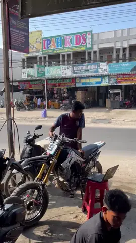 Ada yang bilang remap cuma buat balap… Padahal buat harian juga bisa lebih enak. Coba dulu, baru komen 😉