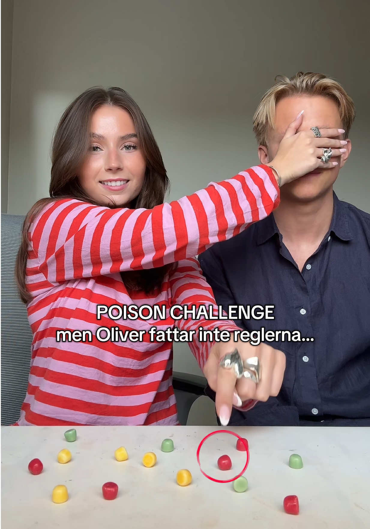 HAHAHA typiskt @Oliver Kastell 🙄😭