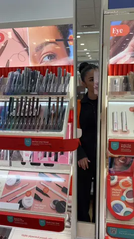 Shopping for one of my supporters 💕🌷 #shopping #ulta #beauty #influencer #grwm #miamiinfluencer #beautyinfluencer #mua #naturalmakeup #zoraidajazmine #raijazmine #miami #giveaway @Ulta Beauty @Juvia’s Place @NYX Professional Makeup @touchland @elfcosmetics @Tatcha US @Fenty Beauty @Tangle Teezer US @Morphe Cosmetics 