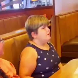 yeah we fancy like‼️ #hoodirony #illegalbugtrader #meme 