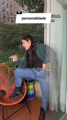 eu adaptando minhas piadas conforme o grupo de pessoas