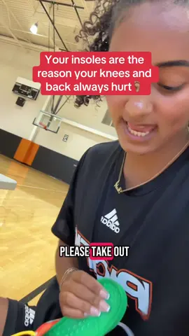 Stop being in constant pain and just switch out your insoles trust me #basketball ##footpain##backpain##painrelief##athlete##workouts##fyp