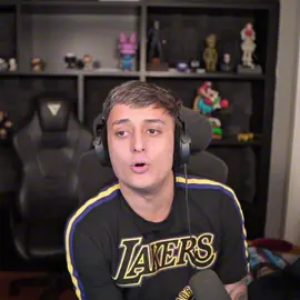 Esse dona kkkk #dona #clipsdetwitch #tropadoyuri22 