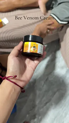 Turmeric Bee venom cream#venomcream #beevenom #turmericcream #viral 