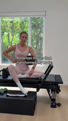 This full body toning series combines hand weights, a booty band, and the Pilates ball to challenge your strength, balance, and control, all on the reformer. Every prop adds a layer of resistance, activation, and sculpting power. Try the full workout now on T — F Studio! Link in bio for 40% off 2 months or the yearly subscription 🤍