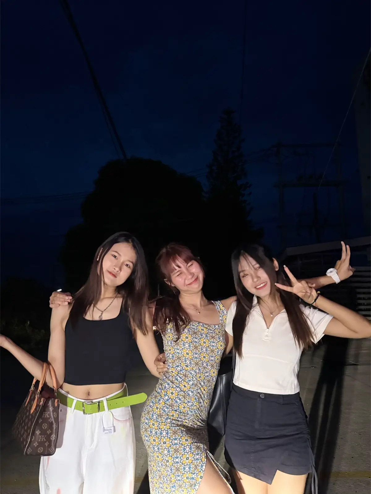 Girl date @小林子 😚#fyp #lashioမြို့တနေရာ 