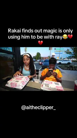 Ray taking all of rakai girls🤣🤣 #rayasianboy #fyp #viral #rakai #clipsdetwitch #magic @2xRakaiClips @Rayasianboy 