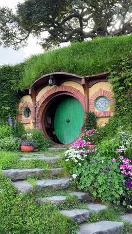 📍Hobbiton movie set, New Zealand 🇳🇿 #hobbiton #theshire #newzealand 