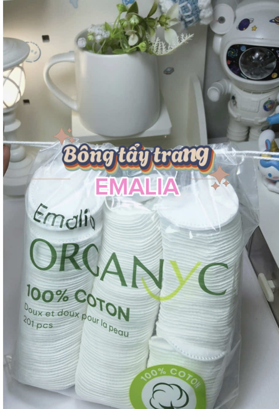 Bông tẩy trang EMALIA organyc bông mịn , dập viền chắc chắn , không sơ bông làm rát da#emalia #bongtaytrang #bongtaytrangquocdan #bongtaytrangemalia #unboxing #unbox #fyp #xuhuong #xiangriviu 