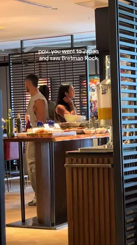 was too shy to ask for a picture with the baddest kababayan ahhh SO GOOORG 🫣 disclaimer: they’ve been posting that they’re in Tokyo (dw I won’t disclose where I saw them specifically) #Japan #Tokyo #BretmanRock 