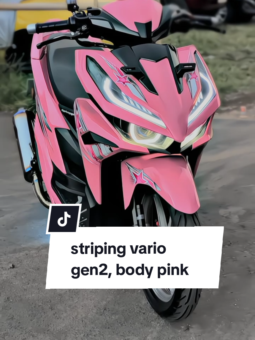 vario pink dengan konsep striping gacor😎 izin mas@varkipXjennaira 🇲🇨  #striping #stripingtransparan #stripingcustom #stripingdecal #stripingmotor #stripingbebascustom  #stripingvario #stripingvarionew #stripingvario125 #stripingvarioledold #stripingaerox #stripingaeroxnew  #stripingaeroxold #stripingmio #stripingmiosmile #stripingmiosporty #stripingbeat #stripingbeatdeluxe #stripingbeatnew #stripingbeatfi #stripingbeatkarbu #stripingnmax #stripingnmaxnew #stripingnmaxold #stripingmodifikasi #modifikasimotor #stylemotorganteng #proper #viral #stripingviral #fypdongggggggg 