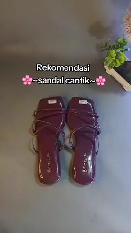 empuk nyaman dipakai #sandalwanita #sandalcantik 
