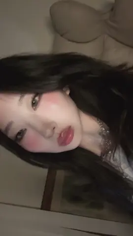 wearing aurora green @Eyemoody Colored Contacts 15% off code: revrii