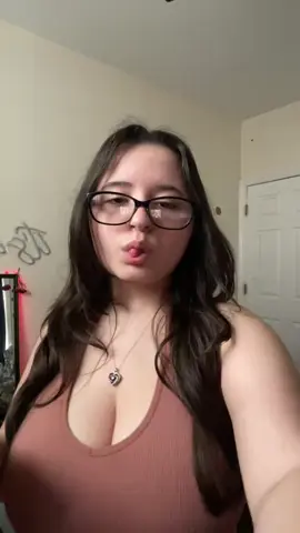 Wanted to sing this, I got my inspiration from @Paxtonsings14 he sang this song which inspired me to as well, lol. #fyp #fypシ #viral #singing #cover #sweaterweather 