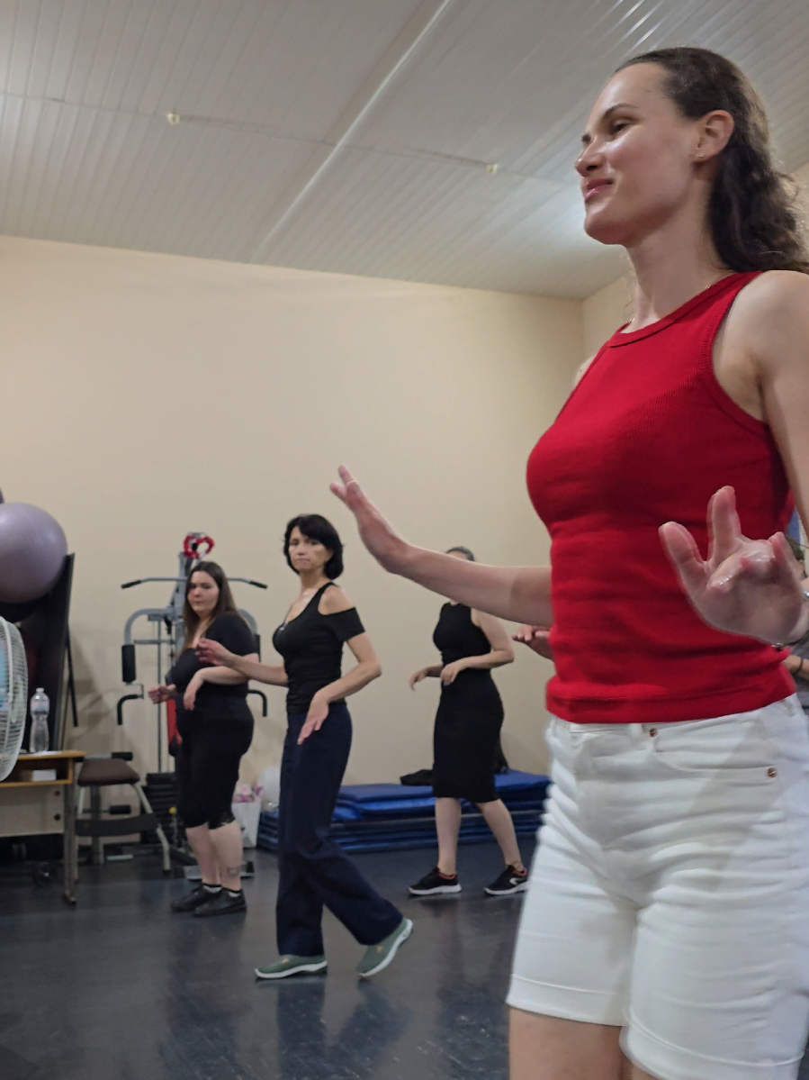 Latin Lady Style!😍🥰🤗 #girls #dancing #cubanoboom #ladystyling 