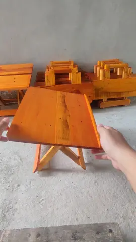 meja lipat kayu untuk belajar mengaji / menulis simpel tidak berat bisa di bawa ke mana mana#mejalipatalquran #mejalipatmiring  #mejalipatkayu #mejalipatmurah  #mejalipatportable #wajibgajian#cuantanpabatas 