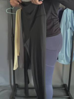 Bisa buat dayli or olahragamuuu  #cutbray #leggingwanita #leggingcutbray #outfitolahraga #outfitgym #outfitsenam #outfityoga 