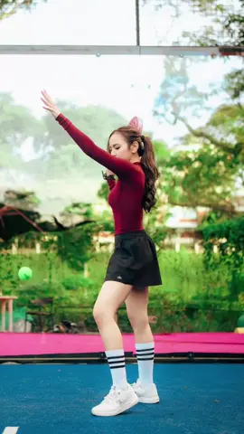 🤩🏓#mahalinirizkyfebian #ikylini #mahaliniraharja #mylinz #bali #fyp #videoviral #viral #padel 