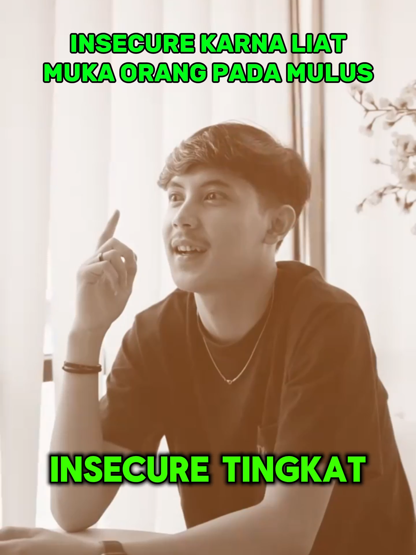 Ngelirik kanan kiri semua kulitnya pada flawless… Aku? Dulu minder, sekarang pede! 🙈✨ Thanks Rodeos Facial Treatment 💖 #GlowingAllDay #Rodeos #FacialTreatment #FacialDirumah #Treatment