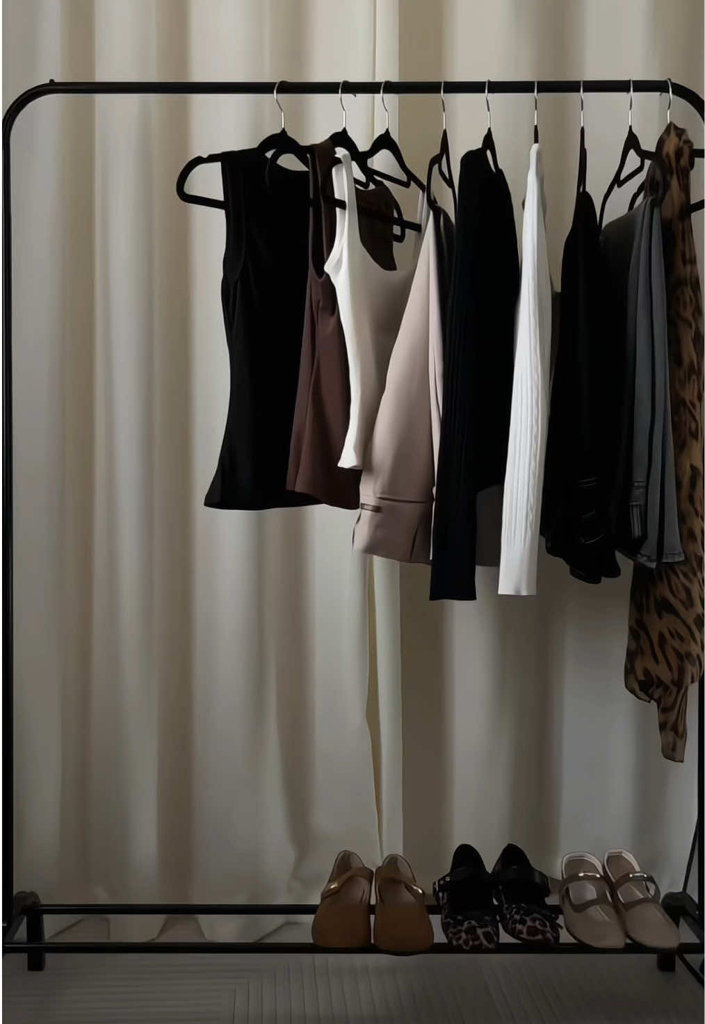 slowly building my capsule wardrobe ✨