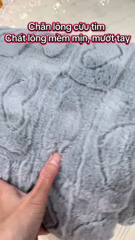 Chăn lông cừu tim, kích thước 2m*2m3 , chất lông mềm mịn #chăn#chanlongcuu#chanlongtho#changa#changagoi#vonhu#muahangtaitiktokshop#viral 