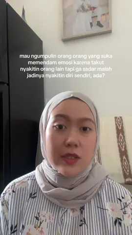Kalo kamu salah satunya, plis baca caption ini: Ayo kita healing online bareng tapi BAYAR SEMAUMU aja, tapi dapet 3 kelas langsung untuk mengendalikan emosi dengan 3 teknik psikologi, dengan 3 psikolog yang berbeda. Kalo mau bisa langsung daftar di s.id/dearmevol2 KUOTA TERBATAS, bisa ditutup sewaktu-waktu. Plis ajakin temen-temen kamu juga untuk healing berjamaah✨