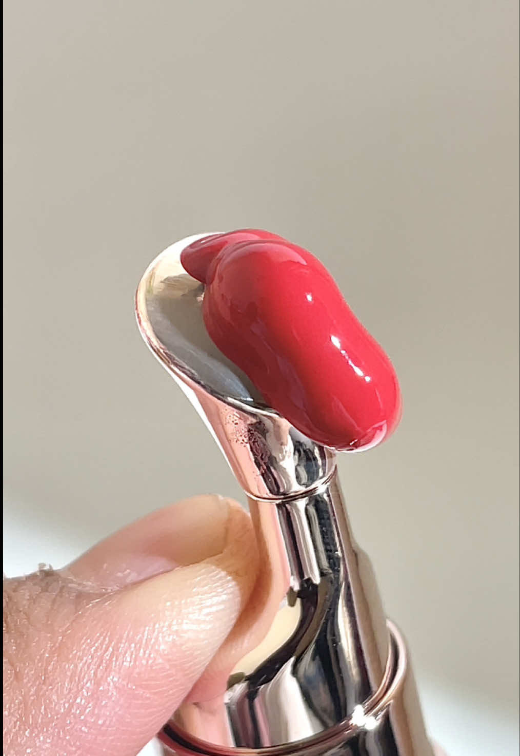 Lip serum dari@Skintificid sekarang udah ada warnanya mana cakep banget lagi 😍 #lipserum #lipserumskintific 