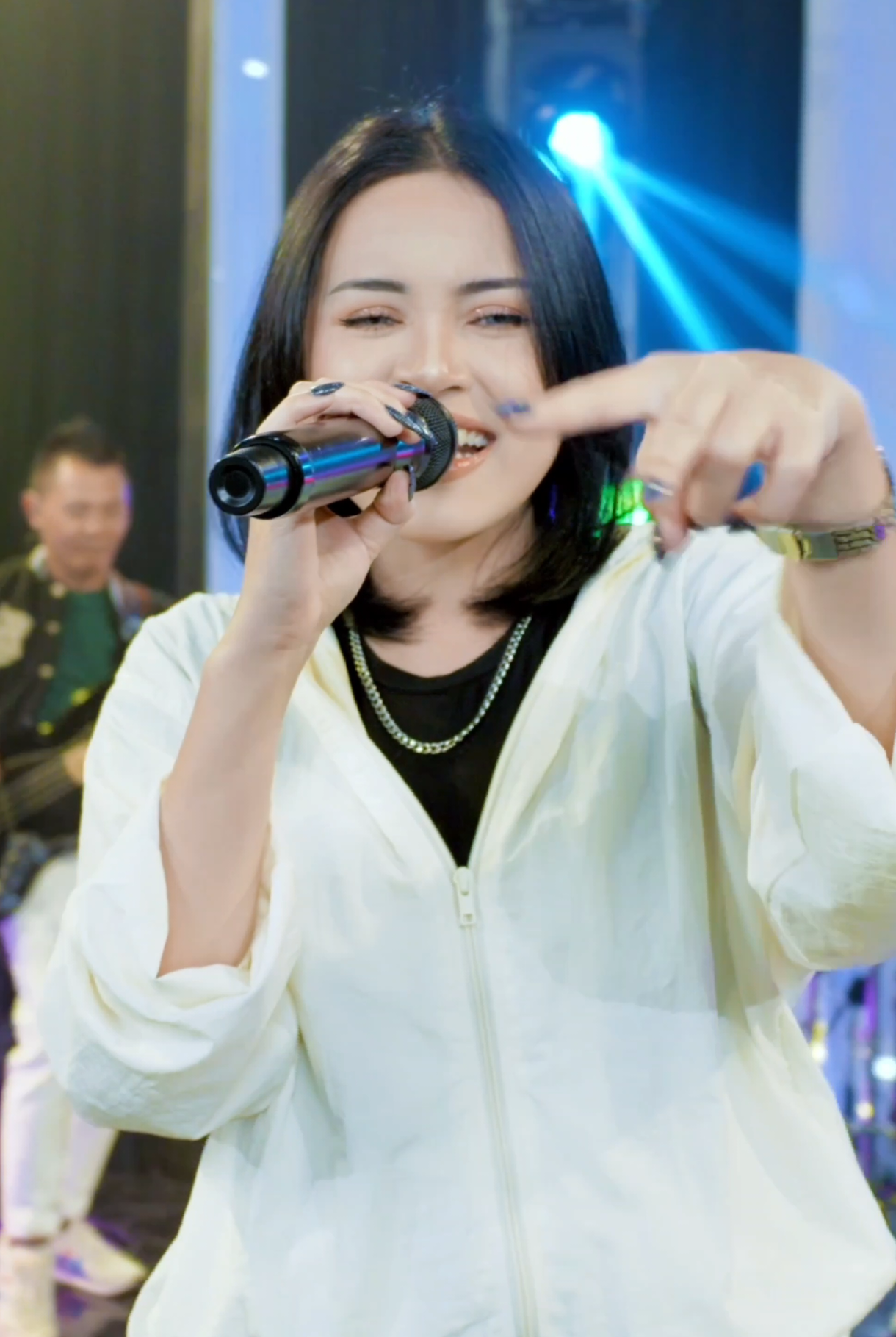 Kawitaning Sinawang #sasyaarkhisna #kawitaningsinawang #musik #fyp 