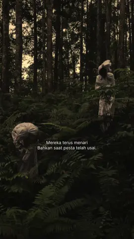 mereka dikutuk untuk menari di keabadian.  #pocongseram #seram #pocong #penampakan #malamjumaat #horor #horror #fyp #lucu #kisahhoror #fyppppppppppppppppppppppp #seramtiktok 