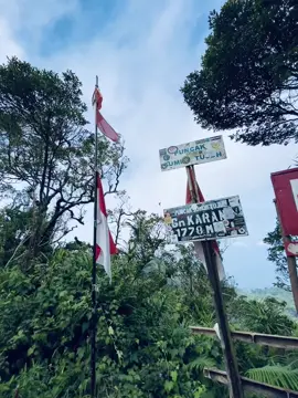 Puncak karang#gunungkarangviasukarena #gnkarang1778mdpl #fyppppppppppppppppppppppp 