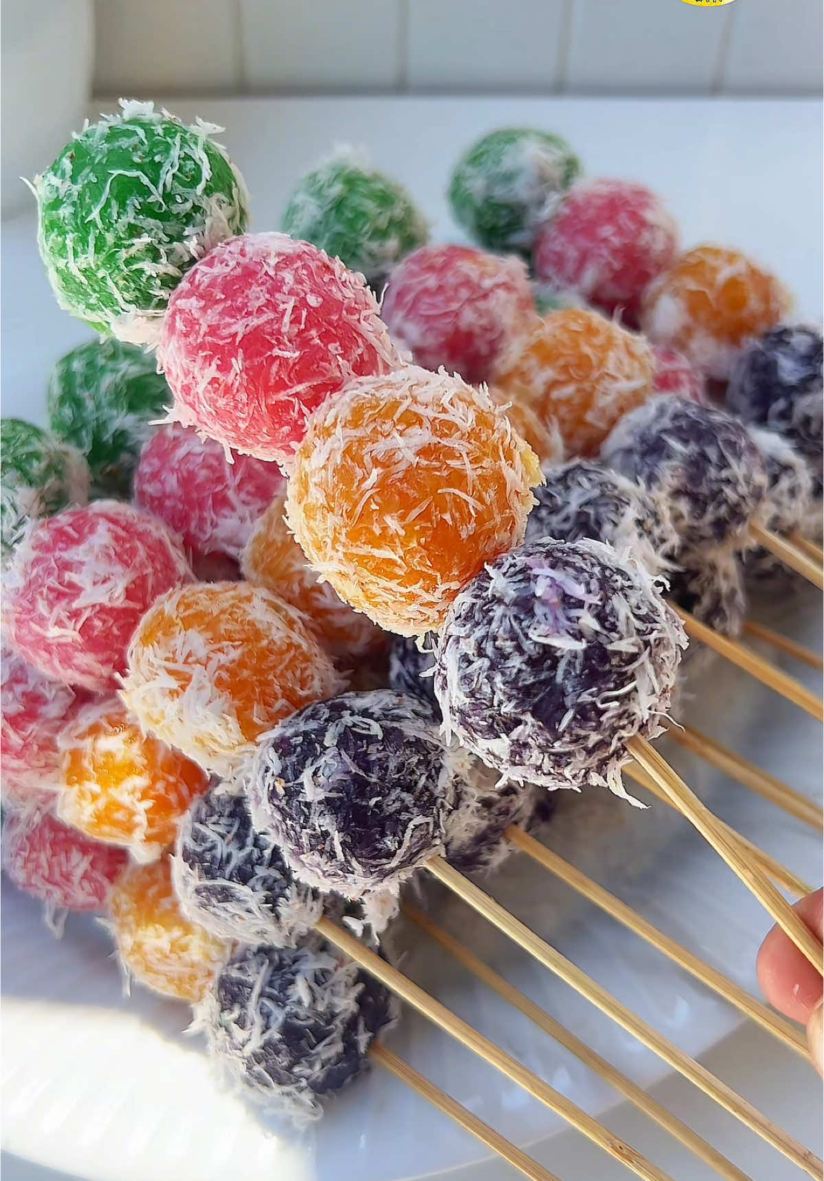 BARU AJA MATANG LANGSUNG LUDES😍 Ternyata singkong diolah begini enak banget bun!!  All Cookware by ​⁠ ​⁠ ​​⁠ @idealifeonline  Temukan resep menarik lainnya ri @idealifeonline.resep  Cek katalog produk di @idealifeonline.catalogue IDEALIFE Food Steamer IL 114b ✅Jumbo Capacity: 3.5 Litre x 3 Layer ✅Bolied, Auto OFF Function ✅Large Water Tank capacity: 1.65L ✅3 Transparent Layer Steaming Bowls ✅Water Gauge Window