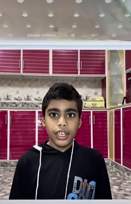 ههههههههههههه اكتبولي إذا حابيين مثل هذي المقاطع #لايك_كومنت  لايكات يا حلوييين