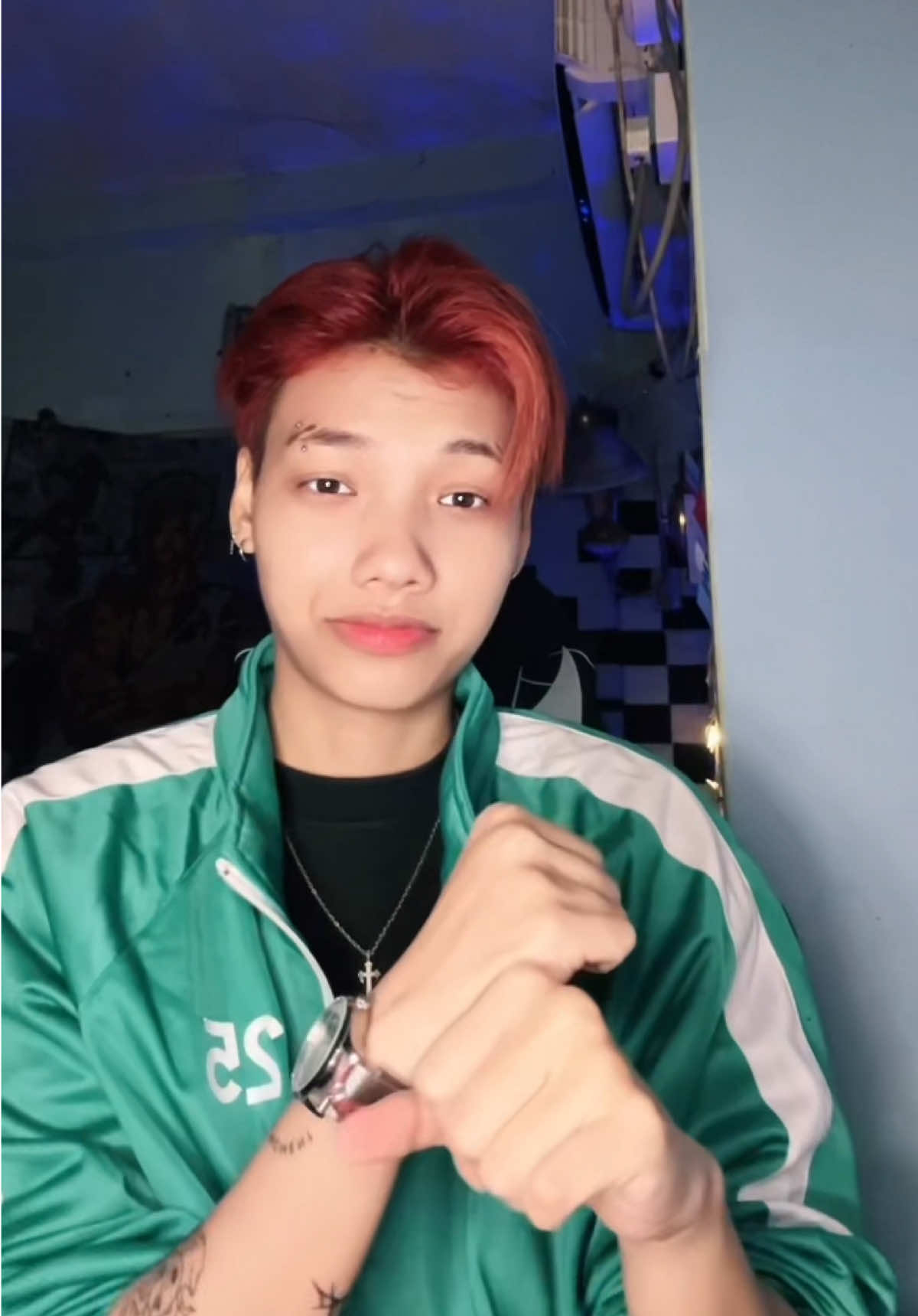 သွားဆော့ချင်တယ်😭