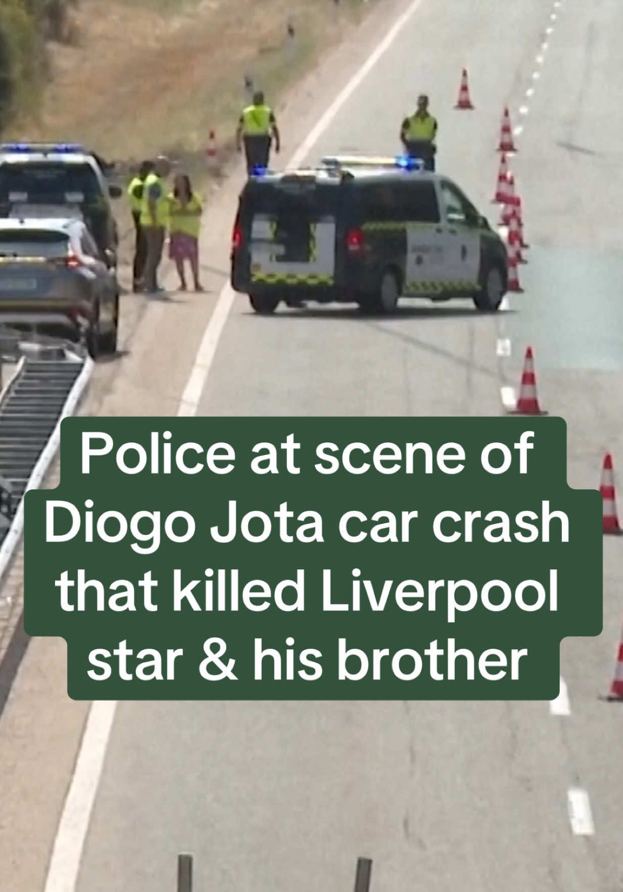 Police at scene of Diogo Jota car crash that killed Liverpool star & his brother
