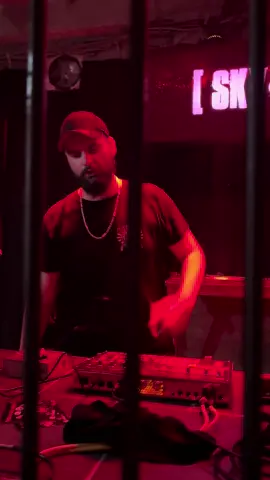 @MassakkeR-LiVE #rave #tekk #fy #hardtekk #foryou #therapy #foryoupage #fyp #massakker #massakkerliveact 