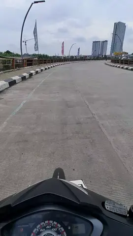 hayooo tebak ini di mana,,,? #story #videomentahan #storywhatsapp #storywa #mentahanvideo #jalanjalan #grandkamalalagoonapartment #grandkamalalagoonbekasi #grandkamalalagoon #