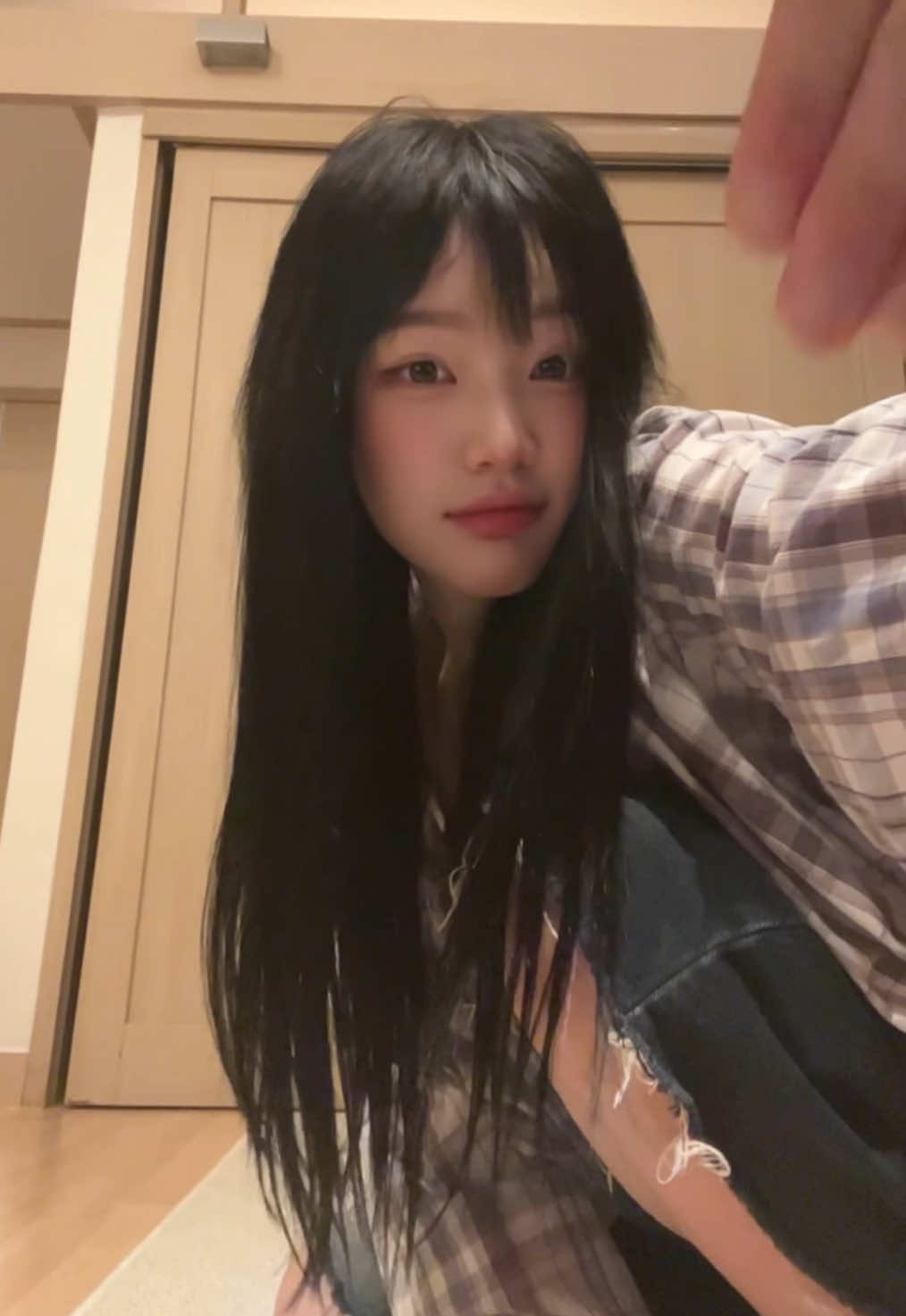 얼른 나와~ #howsweet #njs #뉴진스 #kpop 