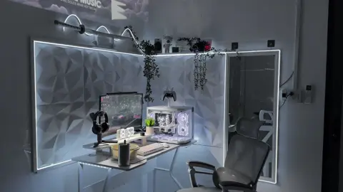 Toii yêu thích sự đơn giãn ❤️‍🔥#setuppc #decorgaming #xuhuong 