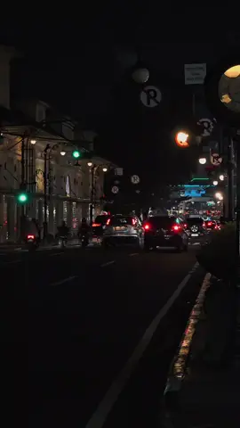 suasana malam di asia afrika bandung #bandung #bandunghits #asiaafrika 