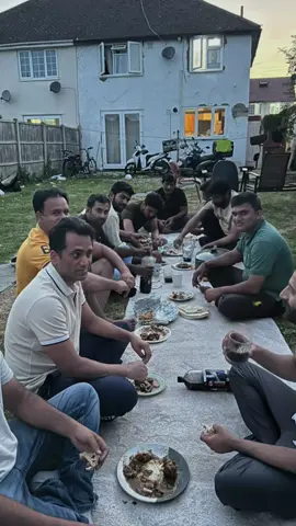 #promomakanliburan #CapCut #tiktoklive #livehighlights #communityfest2025 #everyone #tranding #foruyou #creatorsearchinsights @arzoo mishal @bilal marth 7 @Kanwalay🎶 @jannat Mirza @꧁༺𝑀𝑎𝑟𝑖𝑎𝑚🌹𝑍𝑖𝑎༻꧂ 