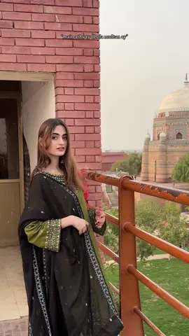 Dhool multan aye🫶🏼❤️#umaimaa_sheikh #foryou #foryoupage #fyp #1millionaudition #100k 