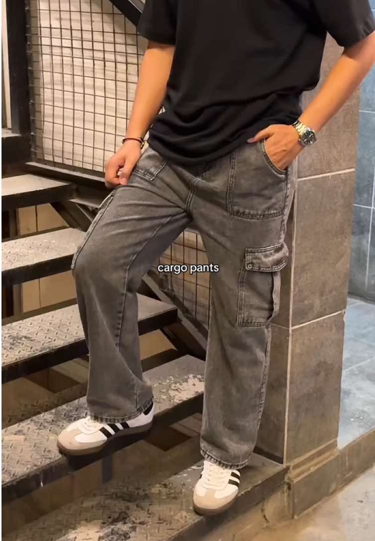 nice ng color! #cargopants #denimpants 