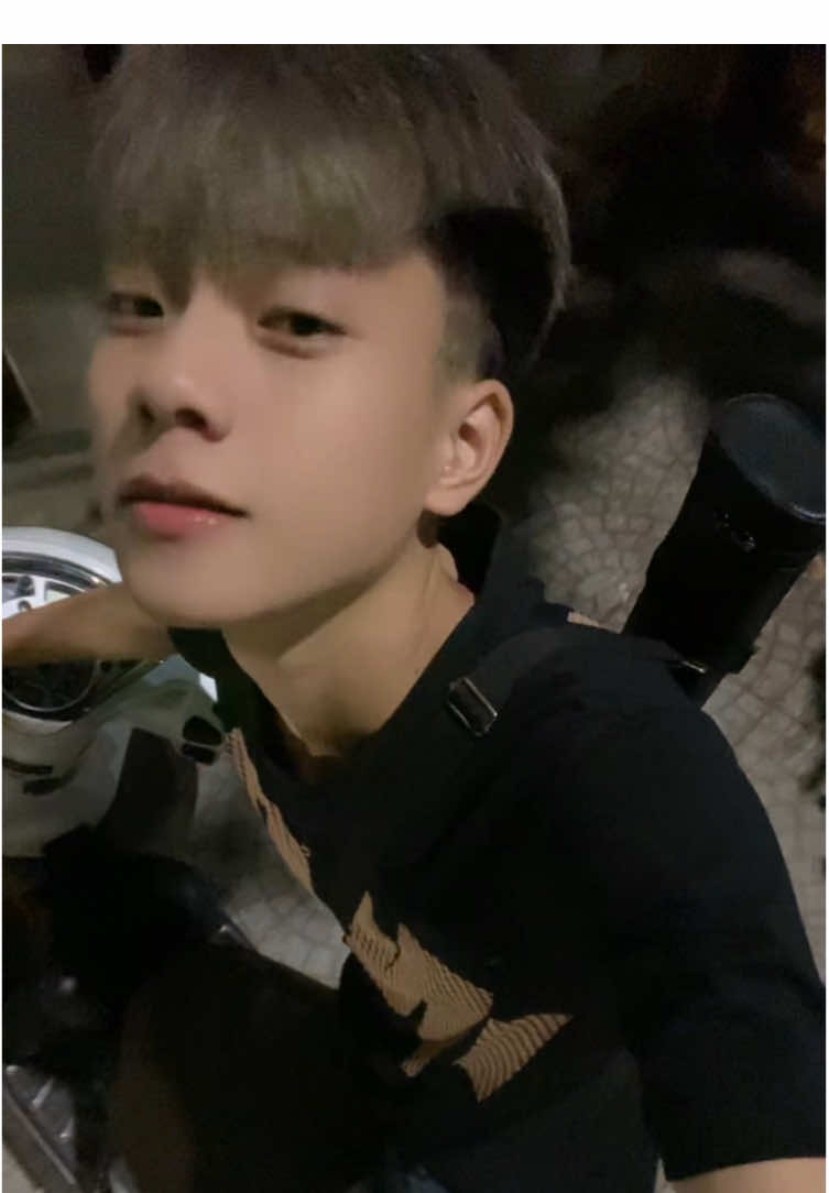 Em đi bên ai ròi #viral #xuhuong #xuhuongtiktok #nhacquaytiktok 