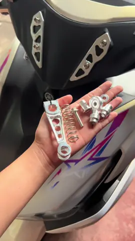 Cnc brake arm for yamaha honda #cnc #brakearm #motoraccessories #honda #yamaha #fyp 