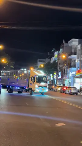 Sau thời gian dọn xe kh biết dọn gì , dọn cái nhạc nghe cho vui vui 😆 #xetai #xuhuong #xuhuongtiktok #xetaivietnam #xerau49 #hino500 #49h01739 #basuriv3 